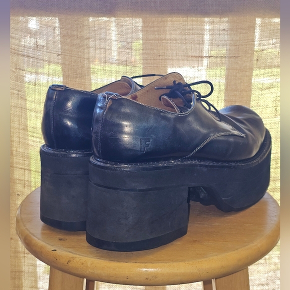 Vintage John Fluevog Women's Platform Shoes Size 9 Black Leather Lace Up Oxford - Picture 2 of 11